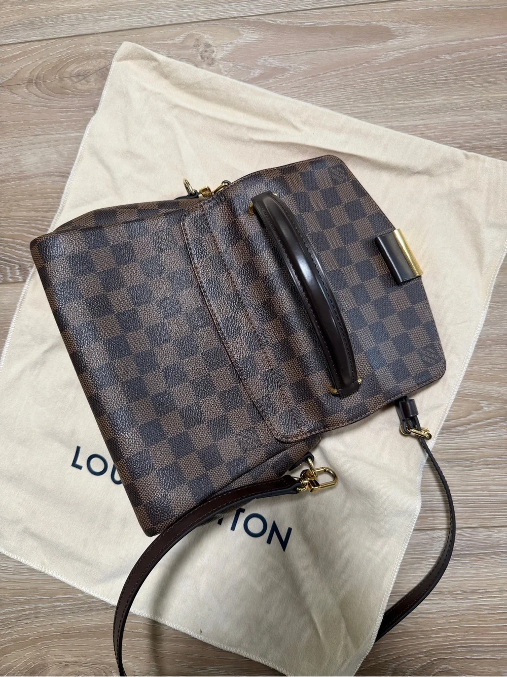 Louis Vuitton Brown Damier Ebene Crosette with Adjustable Strap - Picture 6 of 6